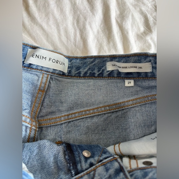 Denim Forum Aritzia the bf high rise jeans size 29/28 light wash - Picture 9 of 12